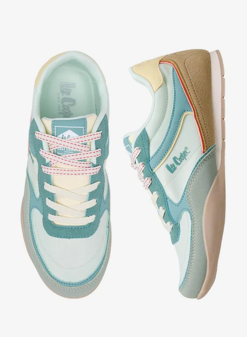 لي كوبر حذاء رياضي نسائي برباط